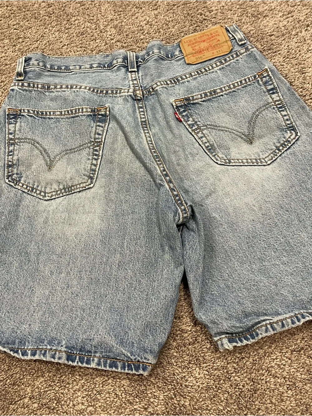 Y2K Levi’s 550 Men’s Denim Shorts W33 Relaxed Fit Light Wash Baggy Jorts